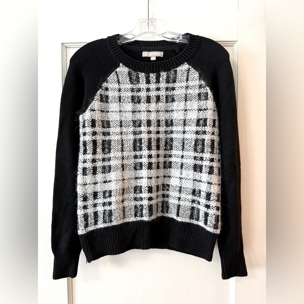 Banana Republic | Plaid Raglan Crewneck Sweater - Size XS